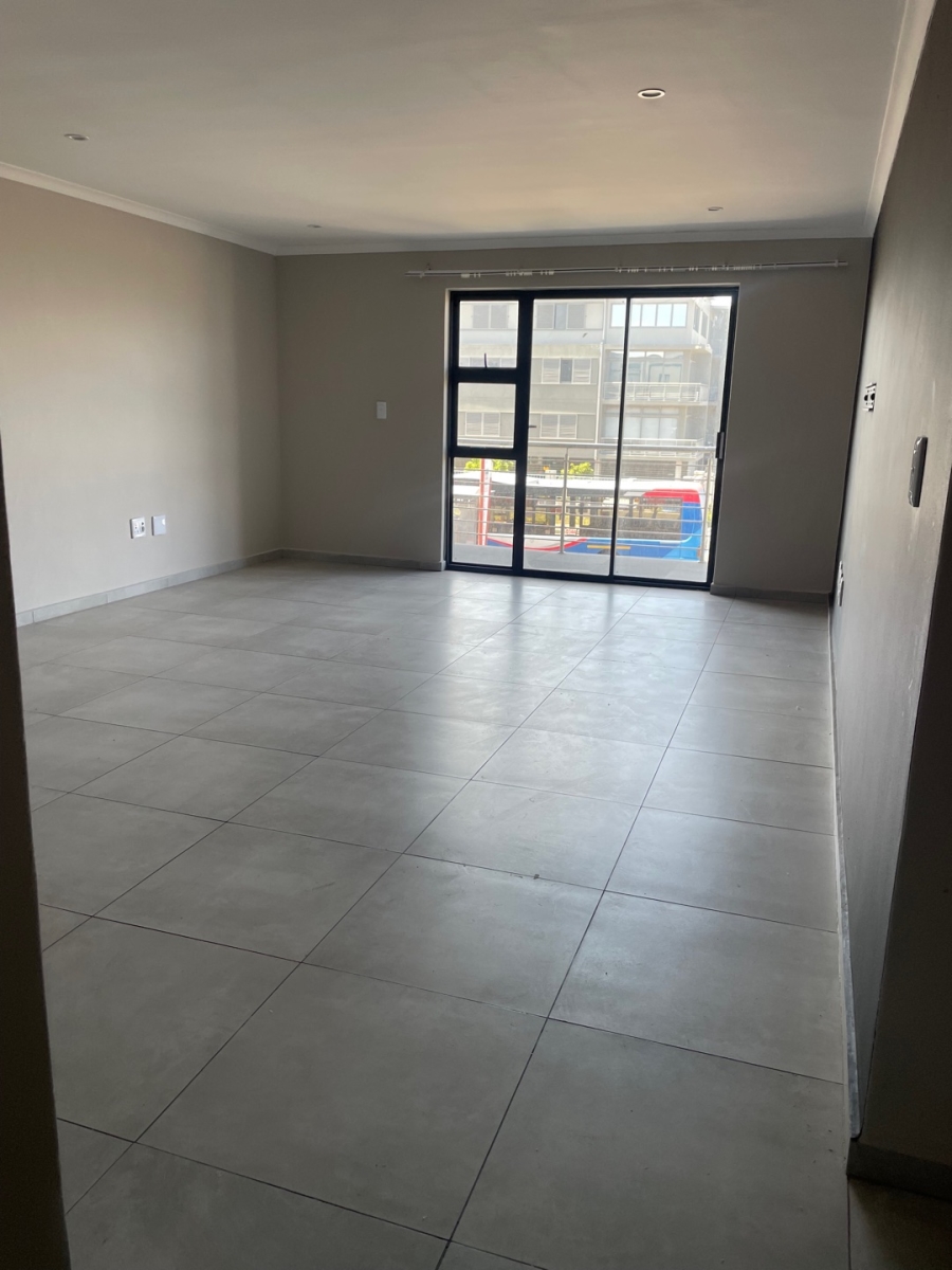 3 Bedroom Property for Sale in Parklands East Western Cape